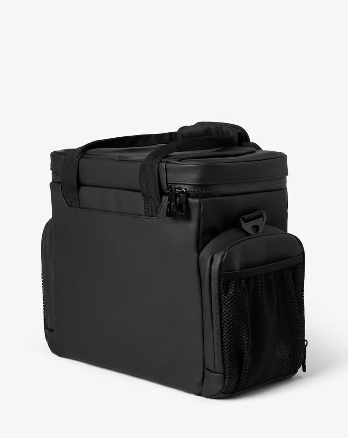 Accessories Luggage and Backpacks TravisMathew CART JOCKEY TOTE COOLER BAG Black Accessories Luggage and Backpacks TravisMathew CART JOCKEY TOTE COOLER BAG Black