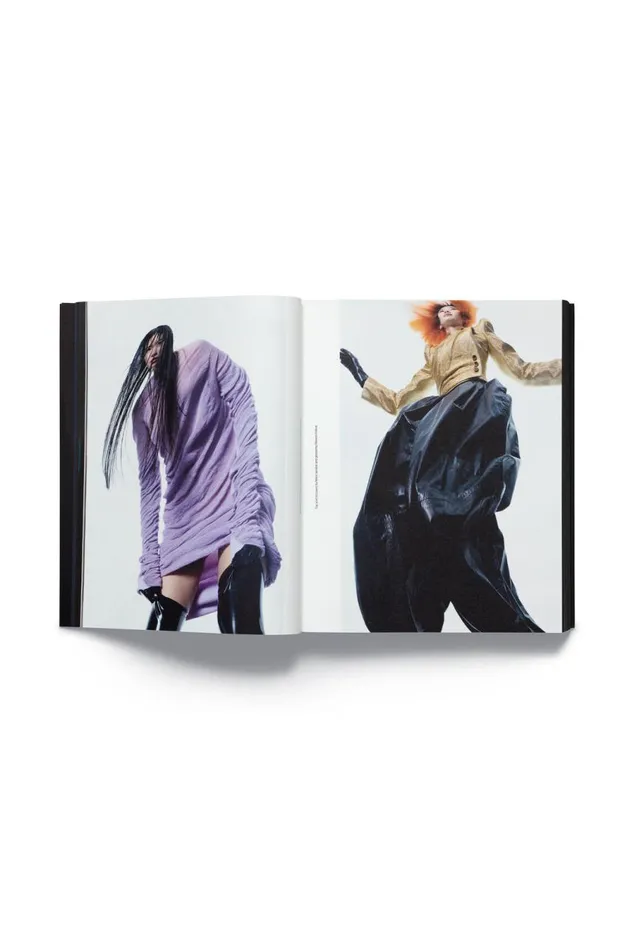 Acne Studios ACNE PAPER ISSUE 19 One Size Women Objects