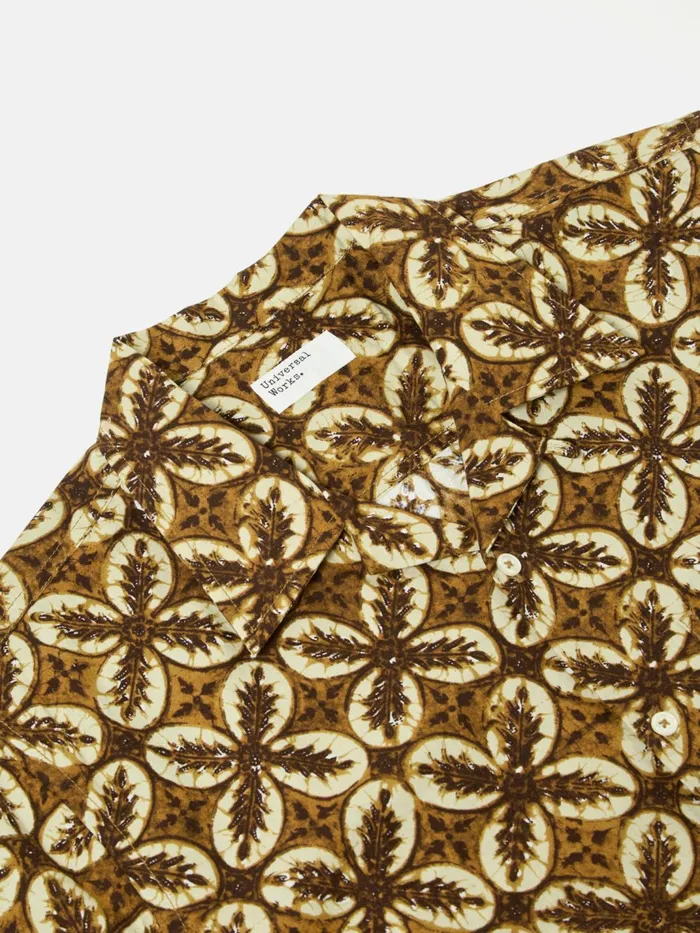 Camp Shirt In Brown Lobby Print Men Universal Works Shirts