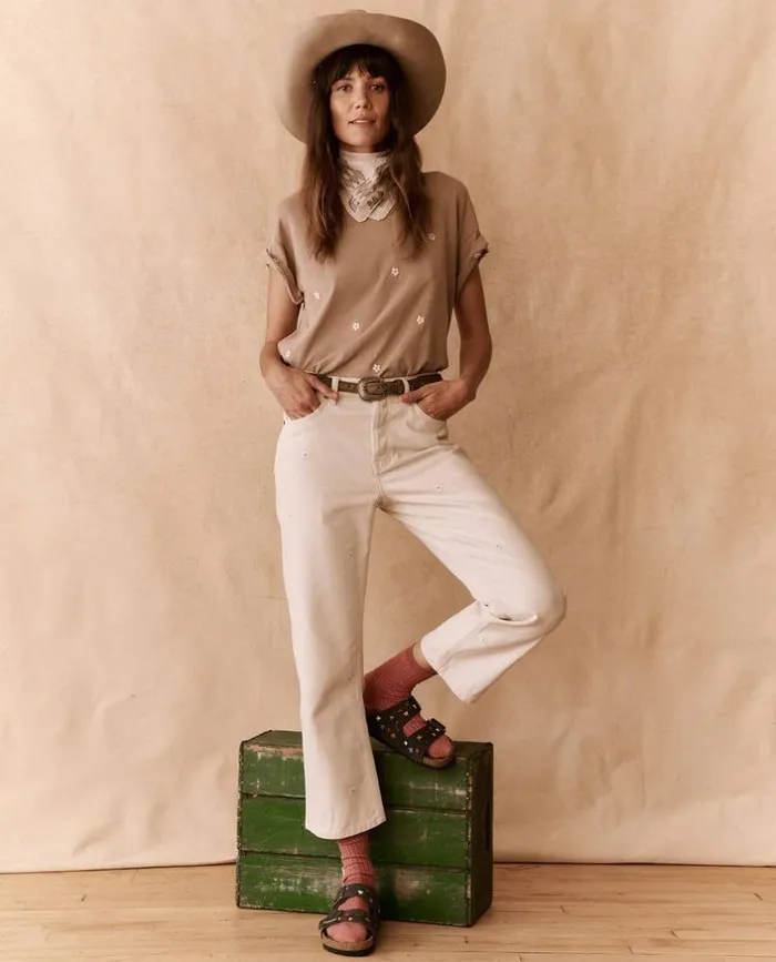 Collection The Great The Embroidered Daisy Wayne Jean Natural With Embroidered Daisies