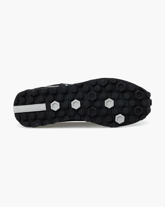 Cruyff Superbia HexTech Blackgrey Men Sneakers Cruyff Superbia HexTech Blackgrey Men Sneakers
