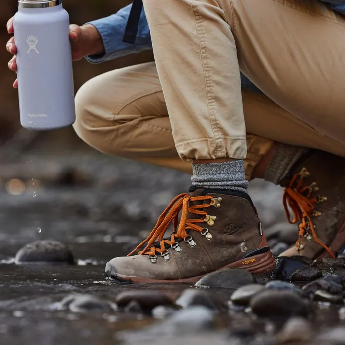 Danner Boots Mountain 600 Chocolate Chipgolden Oak 8211 Women Danner Boots Mountain 600 Chocolate Chipgolden Oak 8211 Women