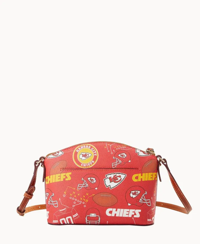 Dooney and Bourke Crossbodies NFL Chiefs Suki Crossbody Chiefs 8211 WomenMen Dooney and Bourke Crossbodies NFL Chiefs Suki Crossbody Chiefs 8211 WomenMen
