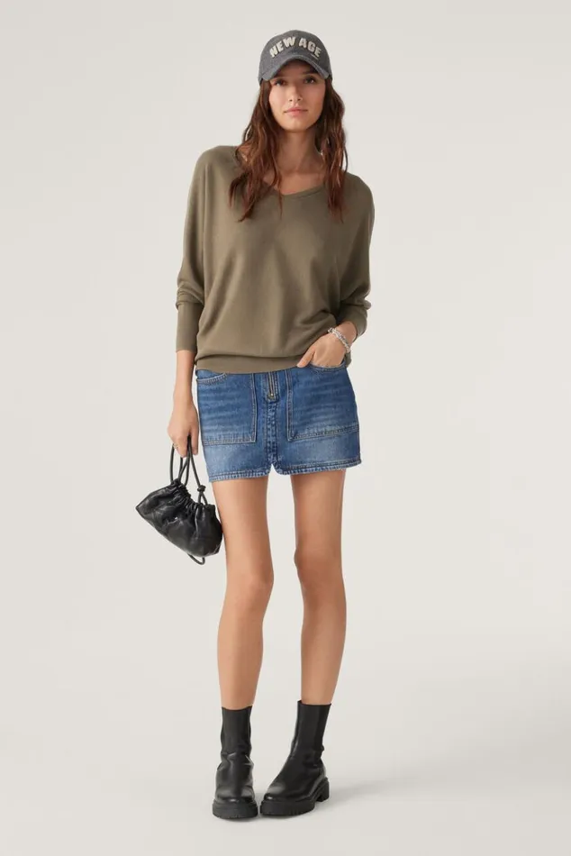 ElsyLooseFitting Sweater Clothing Baandsh Sweaters and Cardigans