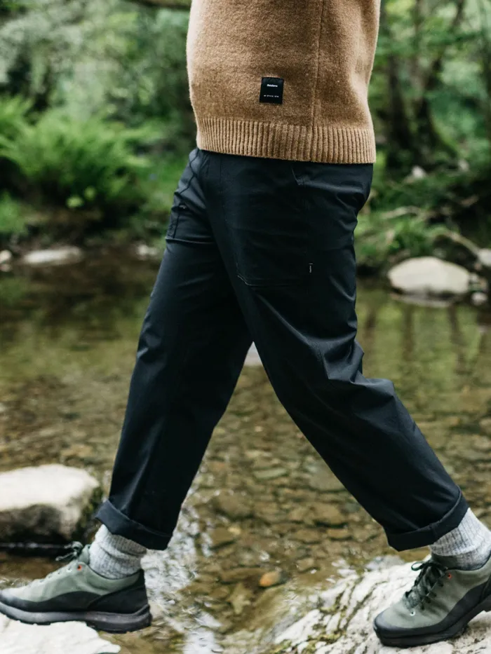 Finisterre Pants Men Walker Pant Black