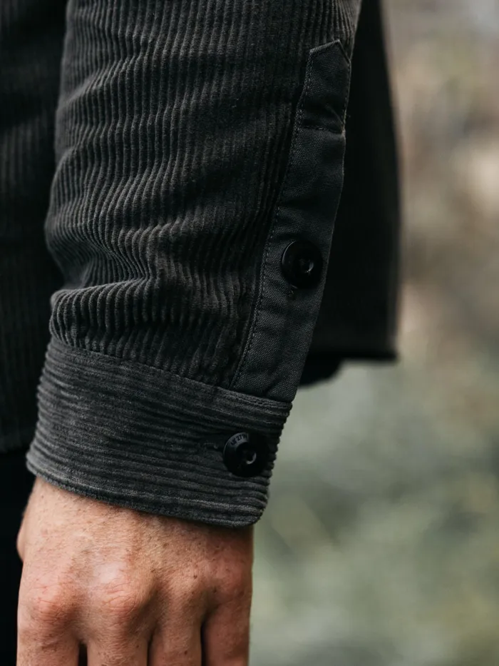 Finisterre Shirts Men Cordium Shirt Raven