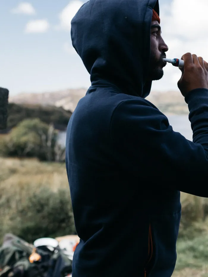 Finisterre Sweaters Men Zawn Hoodie Navy