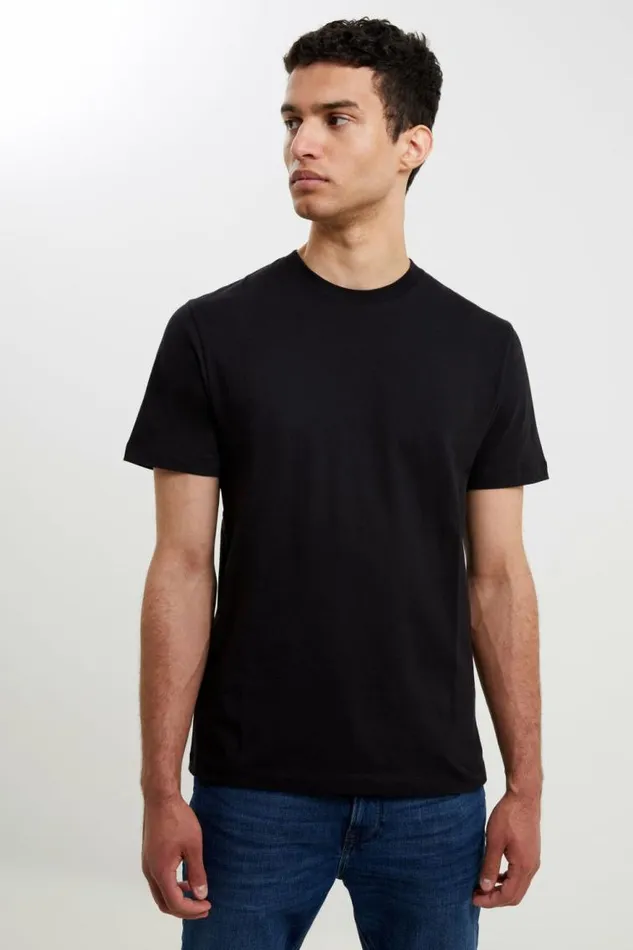 French Connection Organic Cotton Classic TShirt Black Onyx Men TShirts and Polo Shirts French Connection Organic Cotton Classic TShirt Black Onyx Men TShirts and Polo Shirts