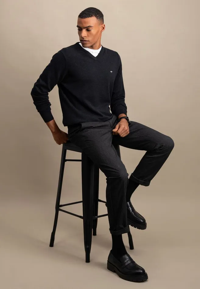 FYNCHHATTON Cotton Sweater With Vneckline Nightsteelazurenavyearthcharcoaltaupe Men Sweater