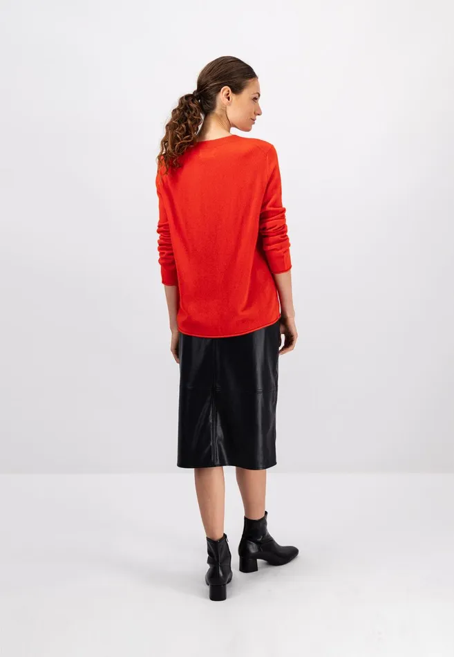 FYNCHHATTON Soft Cashmere Oneck Sweater Pinkblackhot Gingermystic Purpleoffwhitesilver Graycamelsweet Berryspicy Curry Women Sweater FYNCHHATTON Soft Cashmere Oneck Sweater Pinkblackhot Gingermystic Purpleoffwhitesilver Graycamelsweet Berryspicy Curry Women Sweater