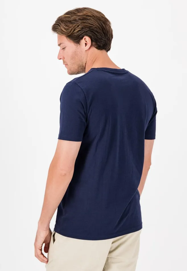 FYNCHHATTON Soft Tshirt With Botanical Front Print Whitenavy Men Tshirts