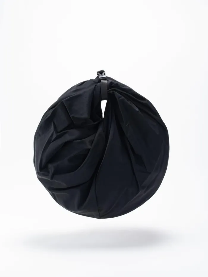 Henrik Vibskov Boutique SS25 Aos L Smooth 8211 Black Women Shoulder Bags
