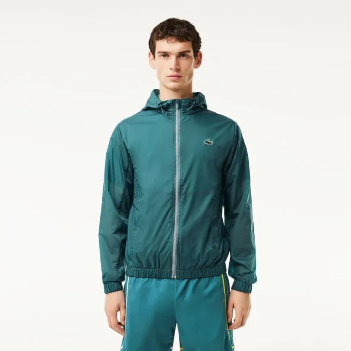 Jackets and Coats Men Lacoste Men039s Lightweight Waterproof ZipUp Jacket Hydro Blue Iy4 Jackets and Coats Men Lacoste Men039s Lightweight Waterproof ZipUp Jacket Hydro Blue Iy4