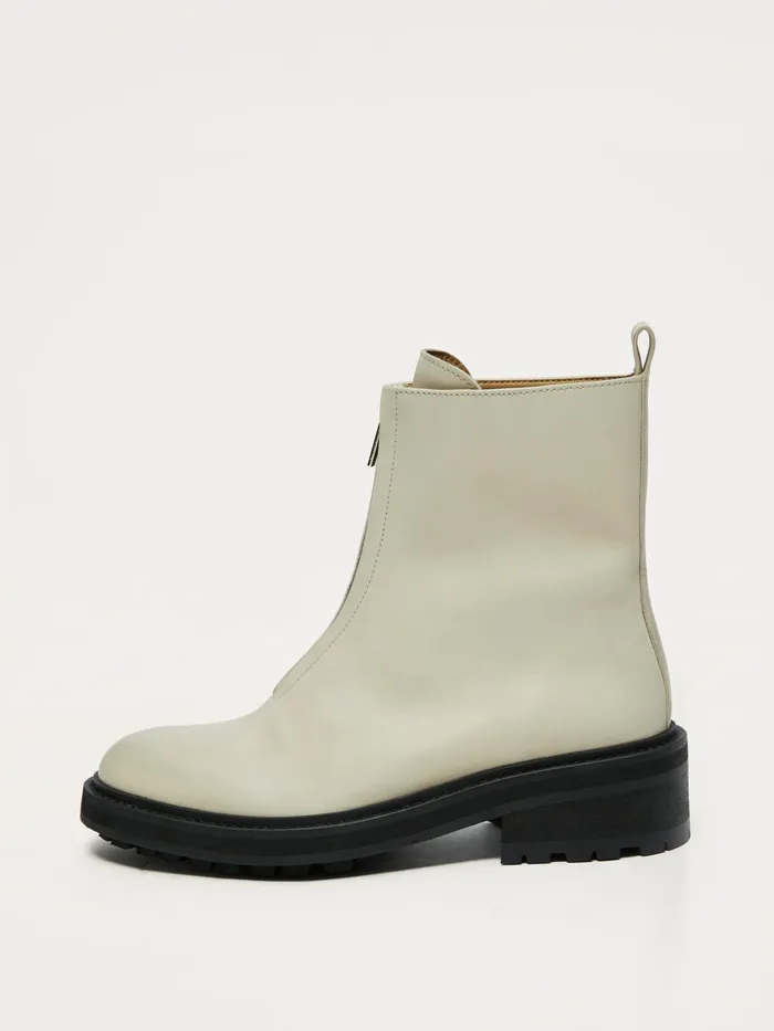 Jigsaw Shoes and Sandals Women Sawyer Trek Boot Cream