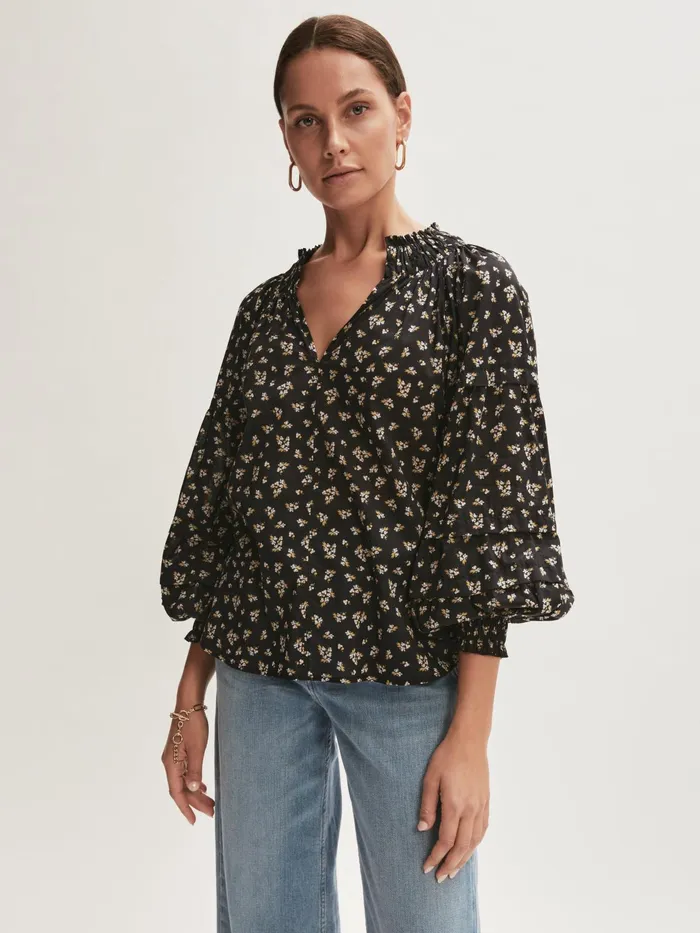 Jigsaw Tops Women Highland Floral Pleat Top Black