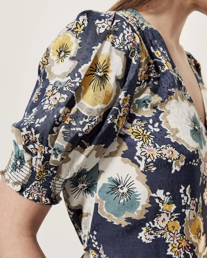 Jigsaw Tops Women Vintage Floral Gathered Blouse Blue