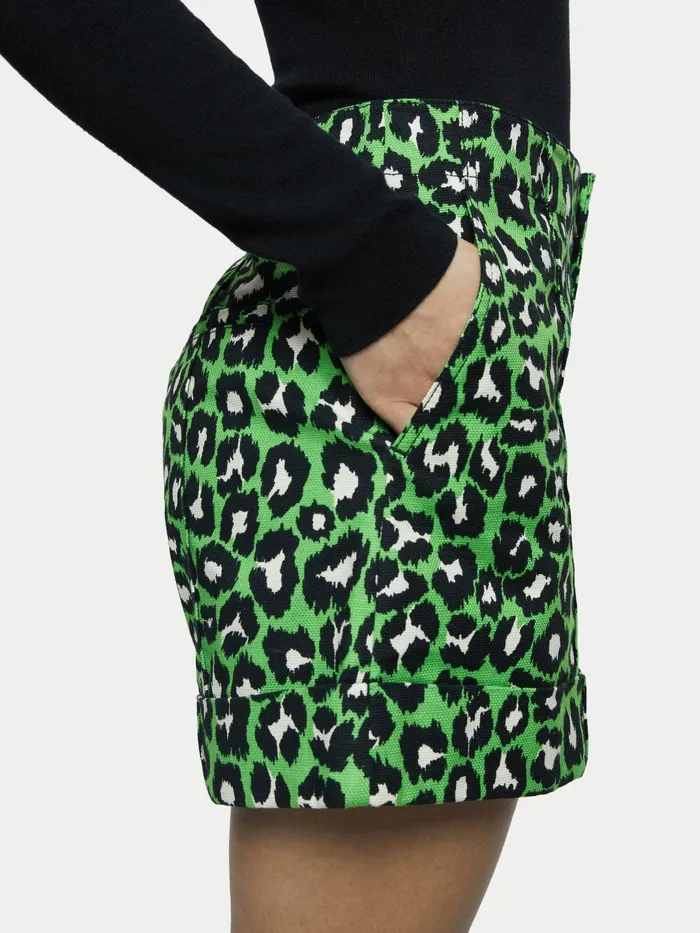 Jigsaw Trousers Women Leopard Print Short Green