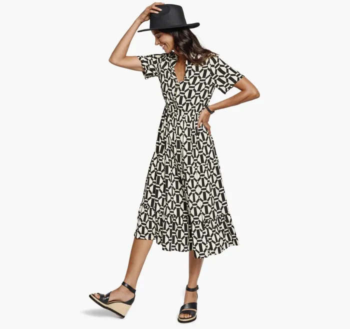 Johnston and Murphy Geo Print Dress Whiteblack Women Dresses and Jumpsuits Johnston and Murphy Geo Print Dress Whiteblack Women Dresses and Jumpsuits