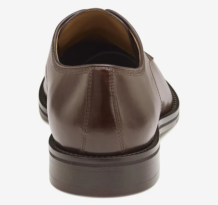 Johnston and Murphy Meade Plain Toe Mahogany Italian Calfskin Men LaceUps