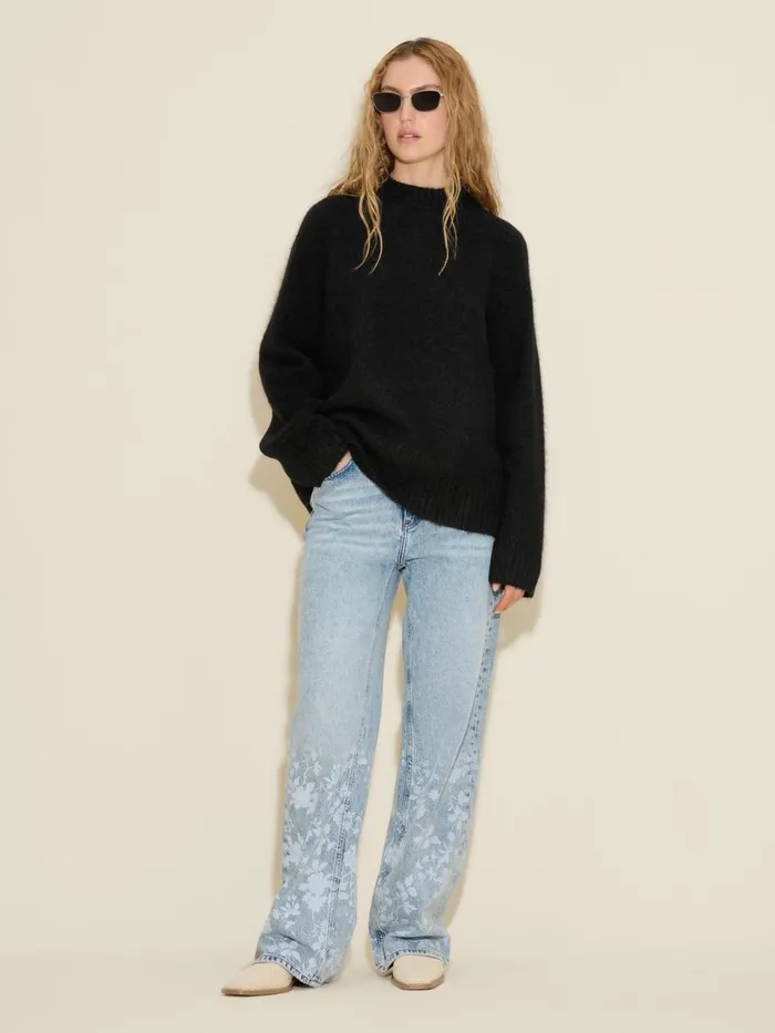 Knitwear Women Holzweiler Fure Fluffy Knit Sweater Black