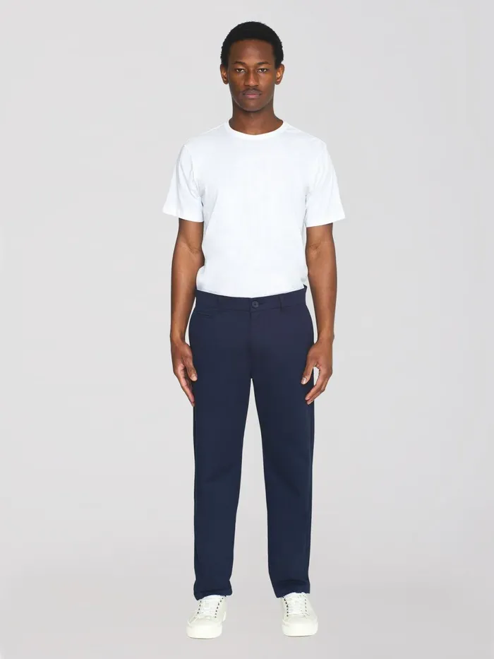 KnowledgeCotton Apparel Pants CHUCK Regular Twill Chino Pants Total Eclipse 8211 Men