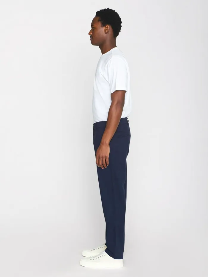 KnowledgeCotton Apparel Pants CHUCK Regular Twill Chino Pants Total Eclipse 8211 Men