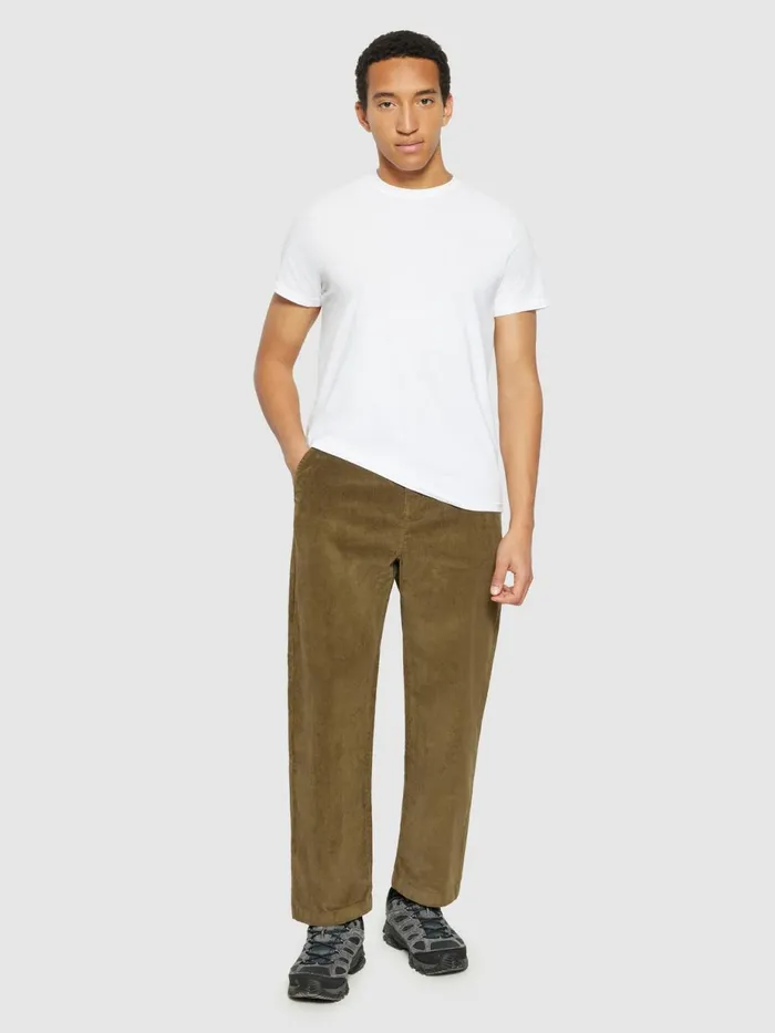 KnowledgeCotton Apparel Pants FLINT Wide Corduroy Chino Pants Dark Olive 8211 Men