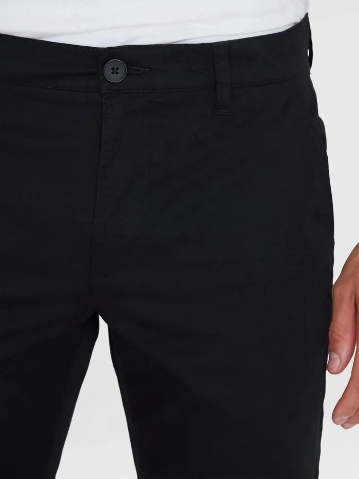 KnowledgeCotton Apparel Shorts CHUCK Regular Chino Poplin Shorts Black Jet 8211 Men KnowledgeCotton Apparel Shorts CHUCK Regular Chino Poplin Shorts Black Jet 8211 Men