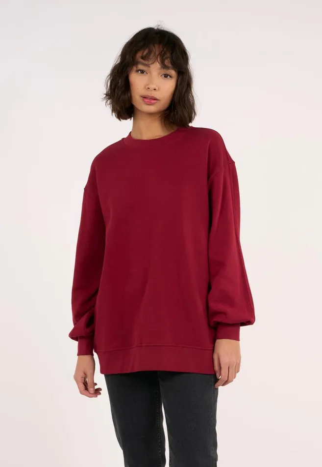 KnowledgeCotton Apparel Sweatshirts Boxy Sweatshirt Rhubarb 8211 Women KnowledgeCotton Apparel Sweatshirts Boxy Sweatshirt Rhubarb 8211 Women