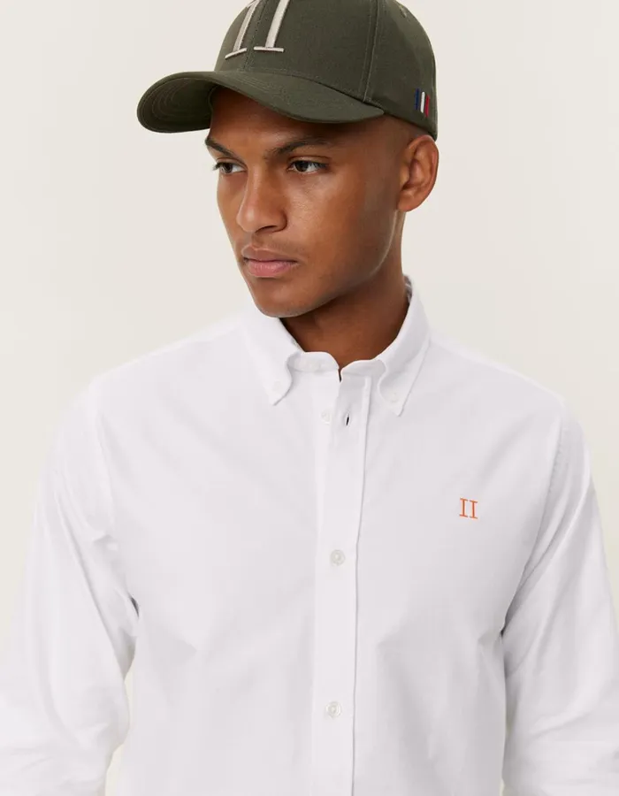 Men Konrad Contrast Oxford Shirt 8211 WhiteWhite Les Deux ShirtsOvershirts