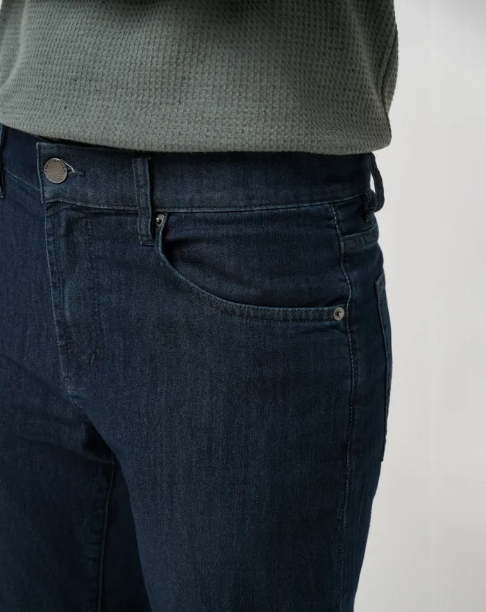 Men Pants TravisMathew LEGACY FEATHERWEIGHT JEANS Dark Denim