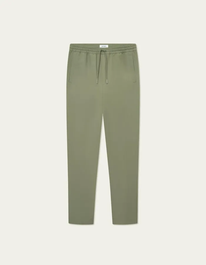 Men Sebastian Tech Pants 8211 Lichen Green Les Deux Pants