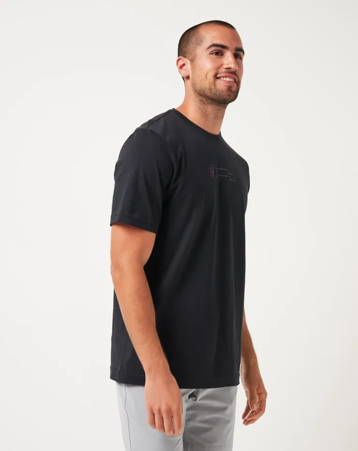Men Tees TravisMathew BURNLEY SLIDE SHOW TEE Black