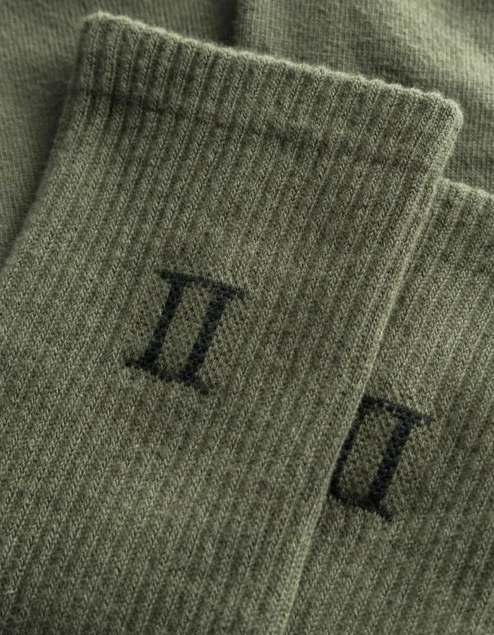 Men William 2Pack Socks 8211 Olive NightBlack Les Deux Underwear