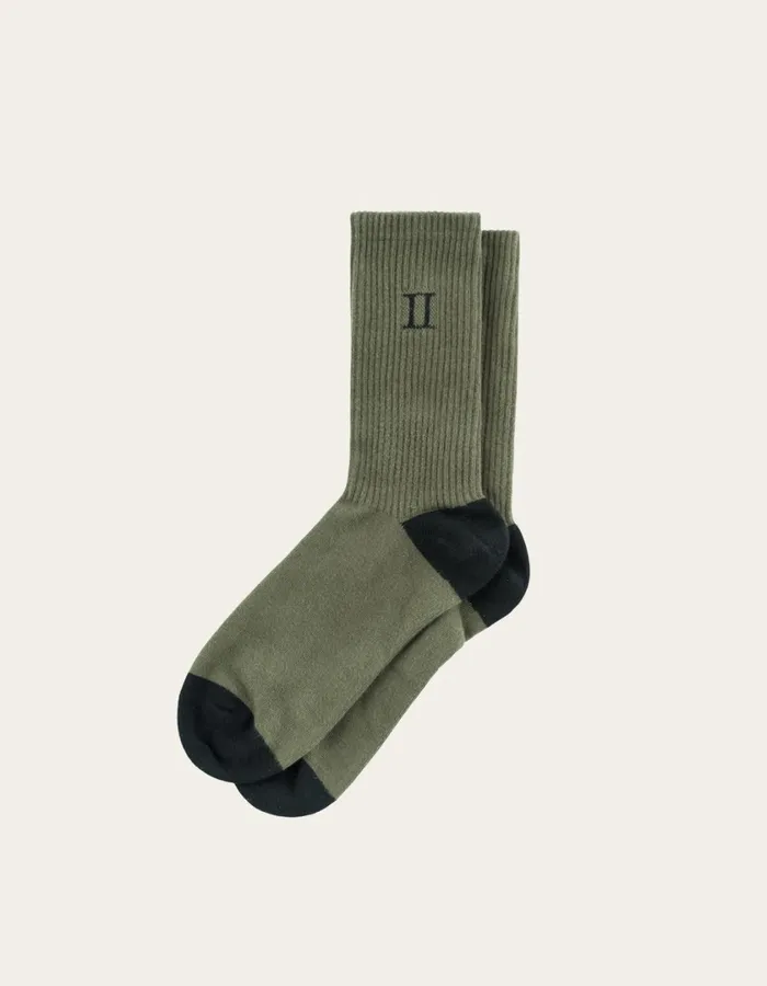 Men William 2Pack Socks 8211 Olive NightBlack Les Deux Underwear