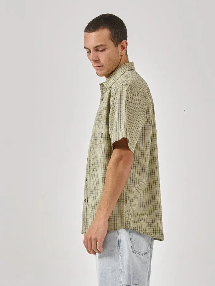 Mens Superior Short Sleeve Shirt Sunshine Thrills Shirts