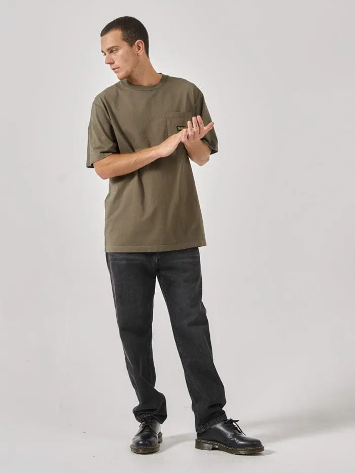 Mens Union Oversize Fit Pocket Tee Tarmac Thrills Tees and Tank Tops