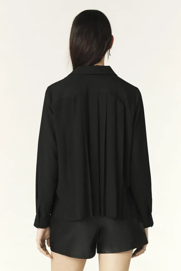 MonicaLoose Buttoned Shirt Clothing Baandsh Tops and Shirts