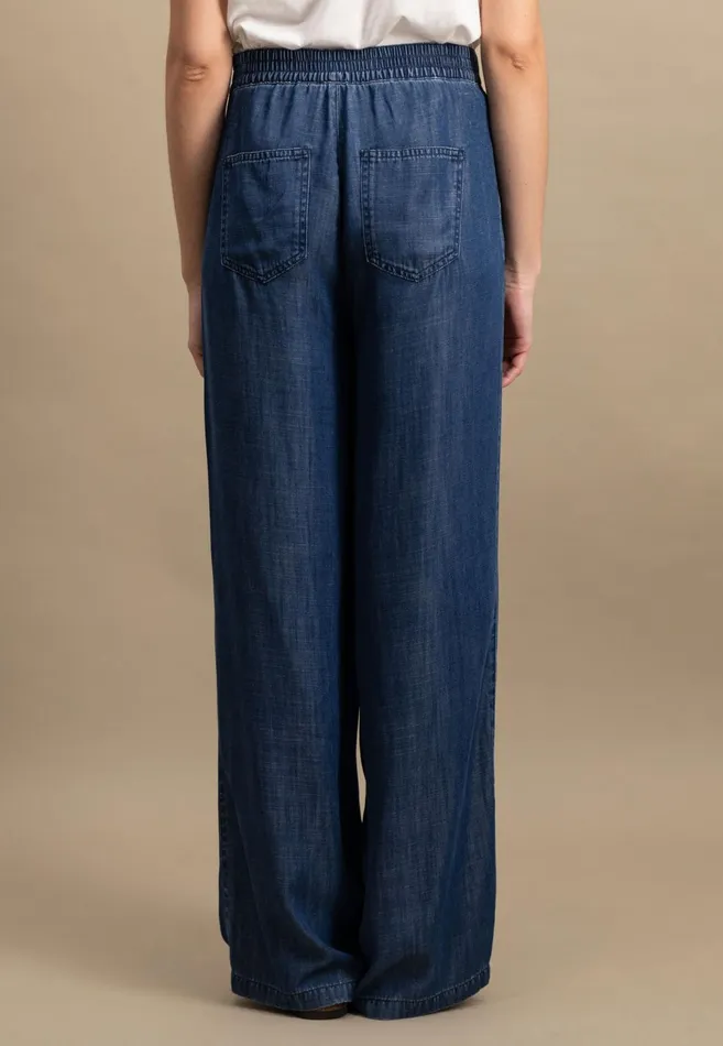 Pants Women FYNCHHATTON Pants With Legwide Cut In Jeans Look Blue Purple