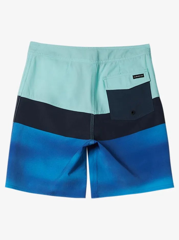 Quiksilver 816 Everyday Panel 13034 Boardshorts Limpet Shell Boys Boardshorts Quiksilver 816 Everyday Panel 13034 Boardshorts Limpet Shell Boys Boardshorts