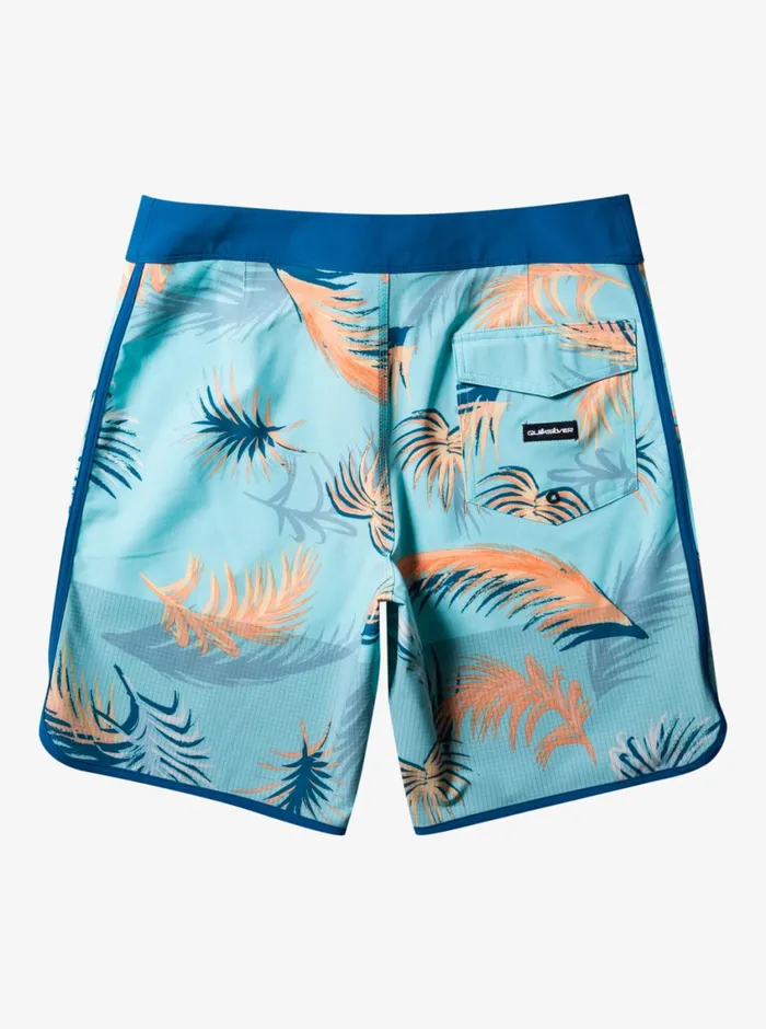 Quiksilver Highline Scallop 19034 Boardshorts Maroccan Blue Mens Shorts and Amphibians