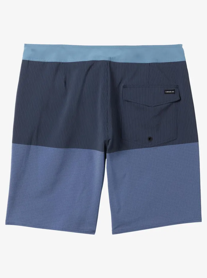 Quiksilver Highline Straight Leg 19034 Boardshorts Dark Navy Mens Boardshorts Quiksilver Highline Straight Leg 19034 Boardshorts Dark Navy Mens Boardshorts