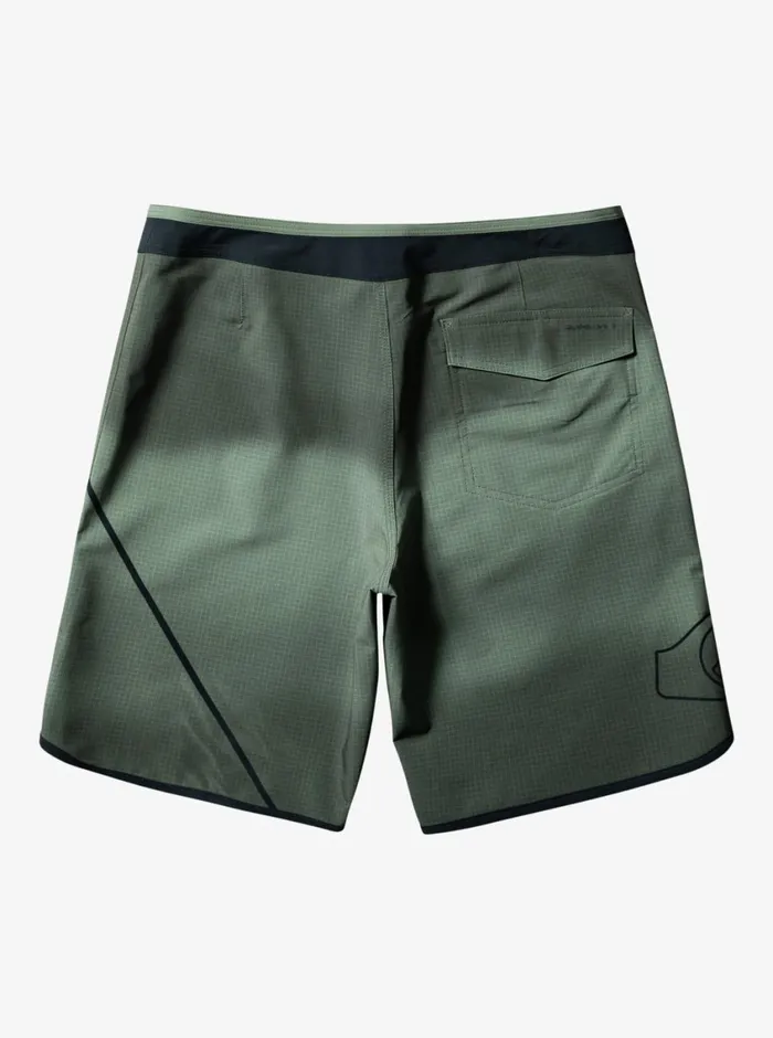 Quiksilver Surfsilk New Wave 20034 Boardshorts Four Leaf Clover Mens Shorts and Amphibians Quiksilver Surfsilk New Wave 20034 Boardshorts Four Leaf Clover Mens Shorts and Amphibians