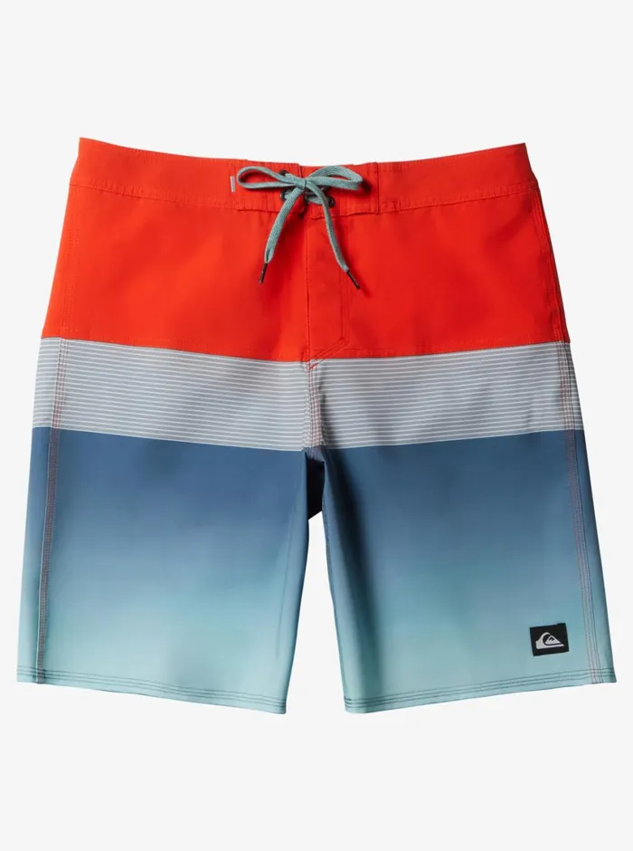Quiksilver Surfsilk Panel 20034 Boardshorts Grenadine Mens Shorts and Amphibians Quiksilver Surfsilk Panel 20034 Boardshorts Grenadine Mens Shorts and Amphibians