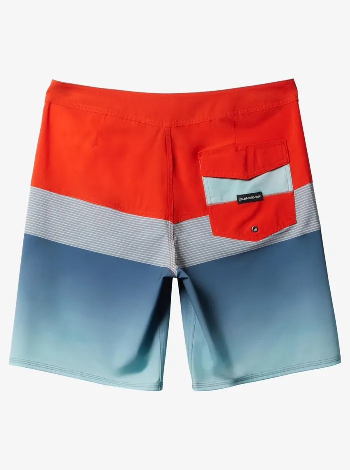 Quiksilver Surfsilk Panel 20034 Boardshorts Grenadine Mens Shorts and Amphibians Quiksilver Surfsilk Panel 20034 Boardshorts Grenadine Mens Shorts and Amphibians