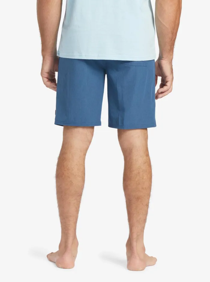 Quiksilver Suva 20034 Amphibian Boardshorts Ensign Blue MensWaterman Amphibians Quiksilver Suva 20034 Amphibian Boardshorts Ensign Blue MensWaterman Amphibians