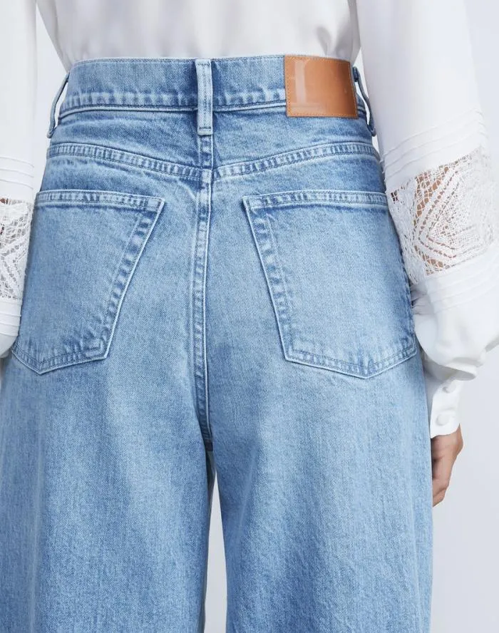 Ready To Wear L148 Denim Crosby Boyfriend Jean Stonewash Blue Lafayette 148 New York Pants and Shorts