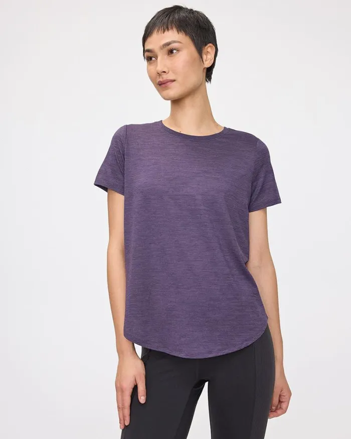RWandCO Activewear ShortSleeve CrewNeck Tee 8211 DryLux R Hyba Essentials 124 Regular 124 Reitmans Mysterioso 8211 Women RWandCO Activewear ShortSleeve CrewNeck Tee 8211 DryLux R Hyba Essentials 124 Regular 124 Reitmans Mysterioso 8211 Women