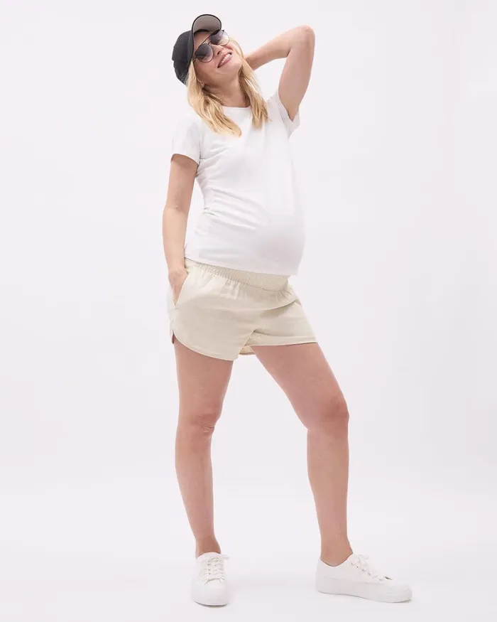 RWandCO Bottoms LinenBlend Shorts With Elastic Waistband 8211 Thyme Maternity French Oak 8211 Women RWandCO Bottoms LinenBlend Shorts With Elastic Waistband 8211 Thyme Maternity French Oak 8211 Women