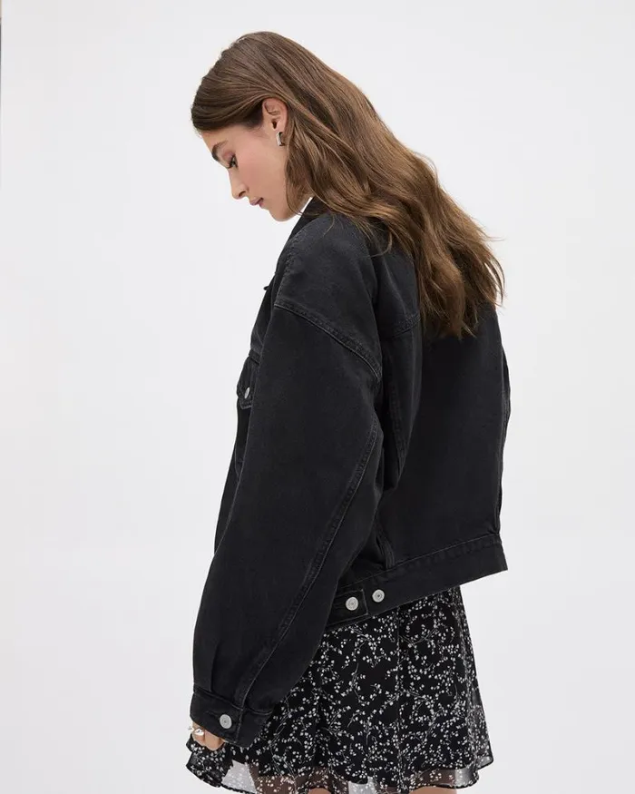 RWandCO Coats and Jackets Levi039s 8211 Trucker Denim Jacket Road Less Travaled 8211 Women RWandCO Coats and Jackets Levi039s 8211 Trucker Denim Jacket Road Less Travaled 8211 Women